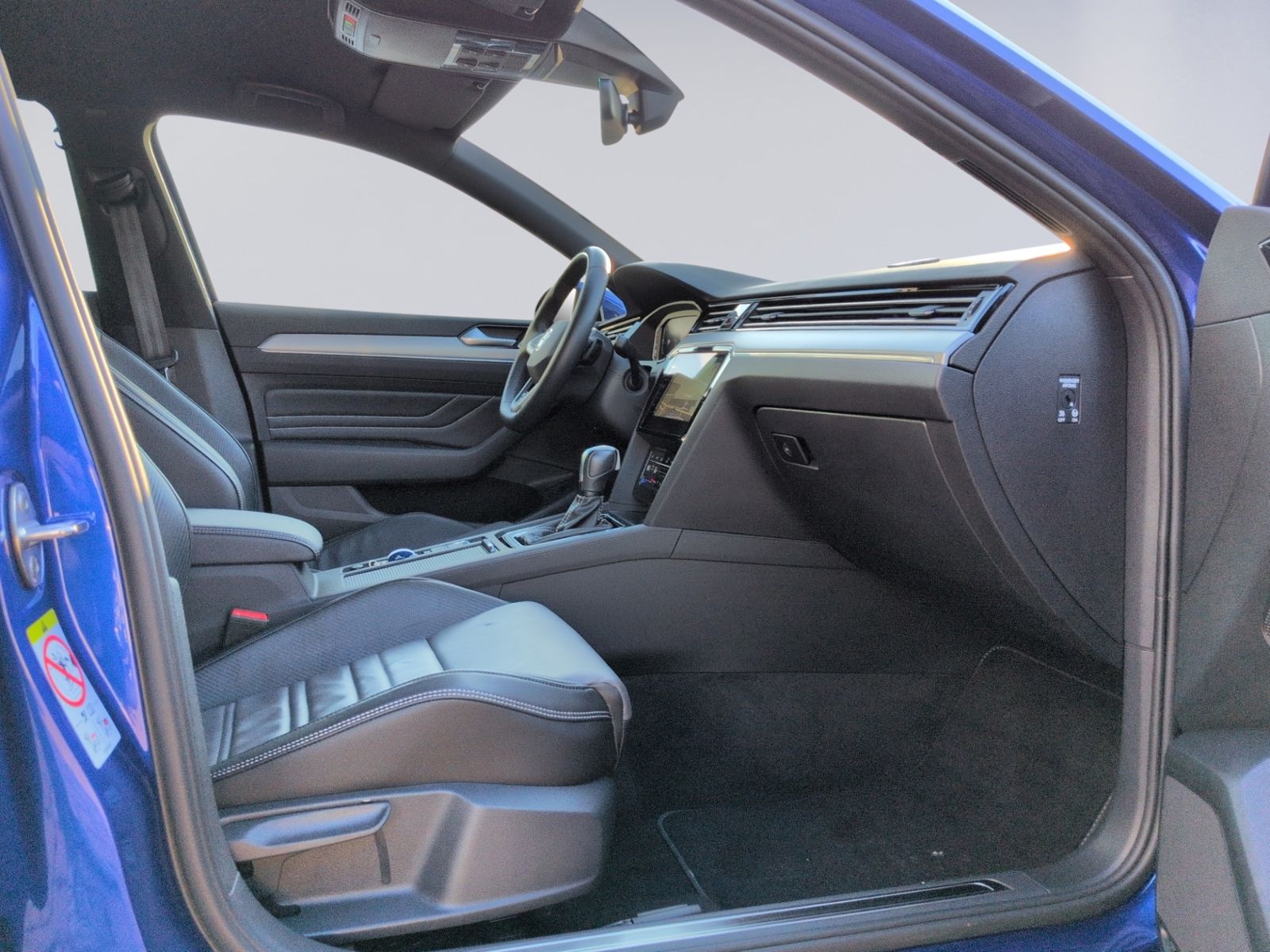 Passat Variant 2.0 TDI DSG Elegance/ R Line STHZ