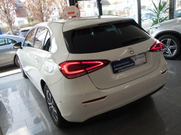Mercedes A 180 - 9