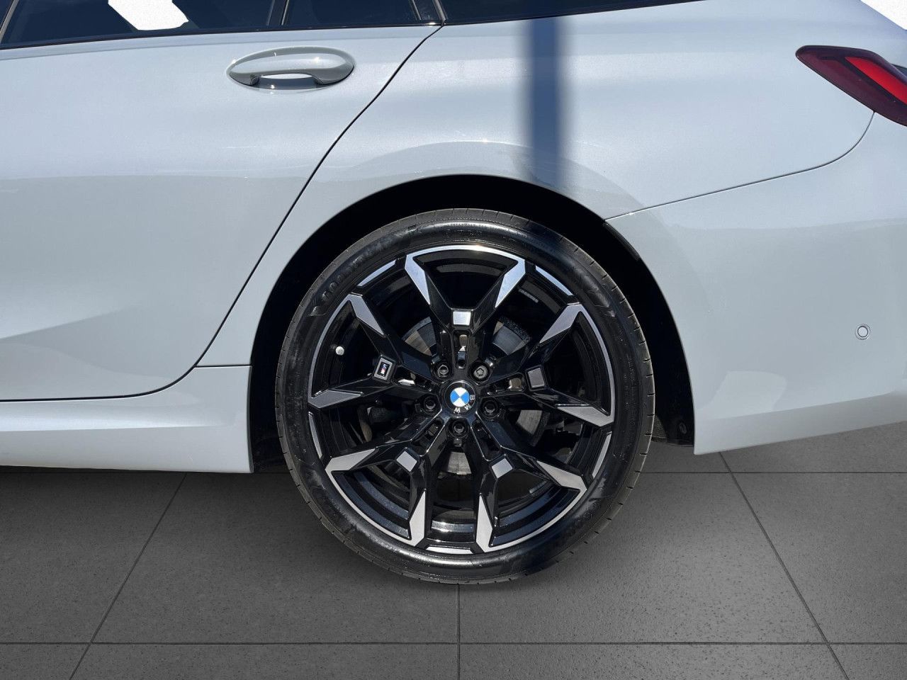 BMW 320 - Bild 19