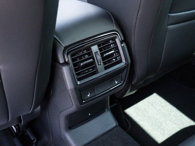 Karoq 2.0 TDI Sportline DSG AHK+MATRIX+RFK+NAVI