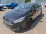 Ford S-Max Titanium 2.0  Autom.*8-fach/7-Sitz/AHK/Nav - Ford S-Max aus 2015