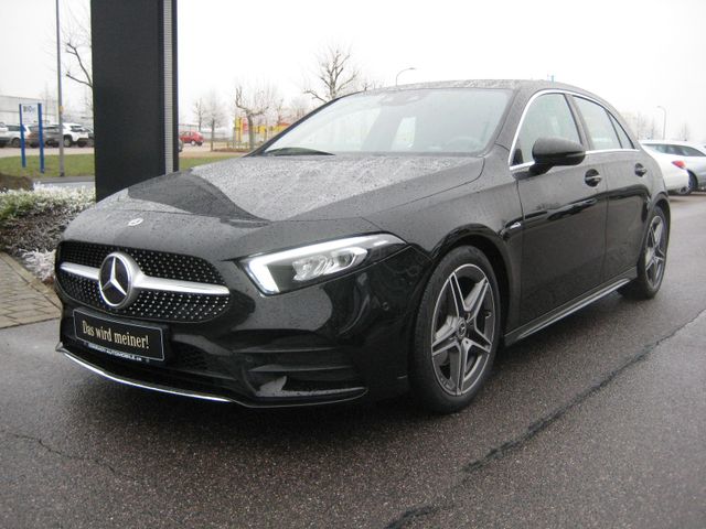 Mercedes-Benz A 180 AMG 6G LED Navi Ambi CarPlay DAB Spur