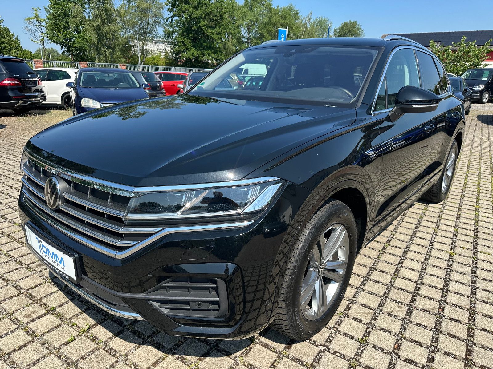 VW Touareg 3.0 TDI R-Line 4Motion LED / AHK