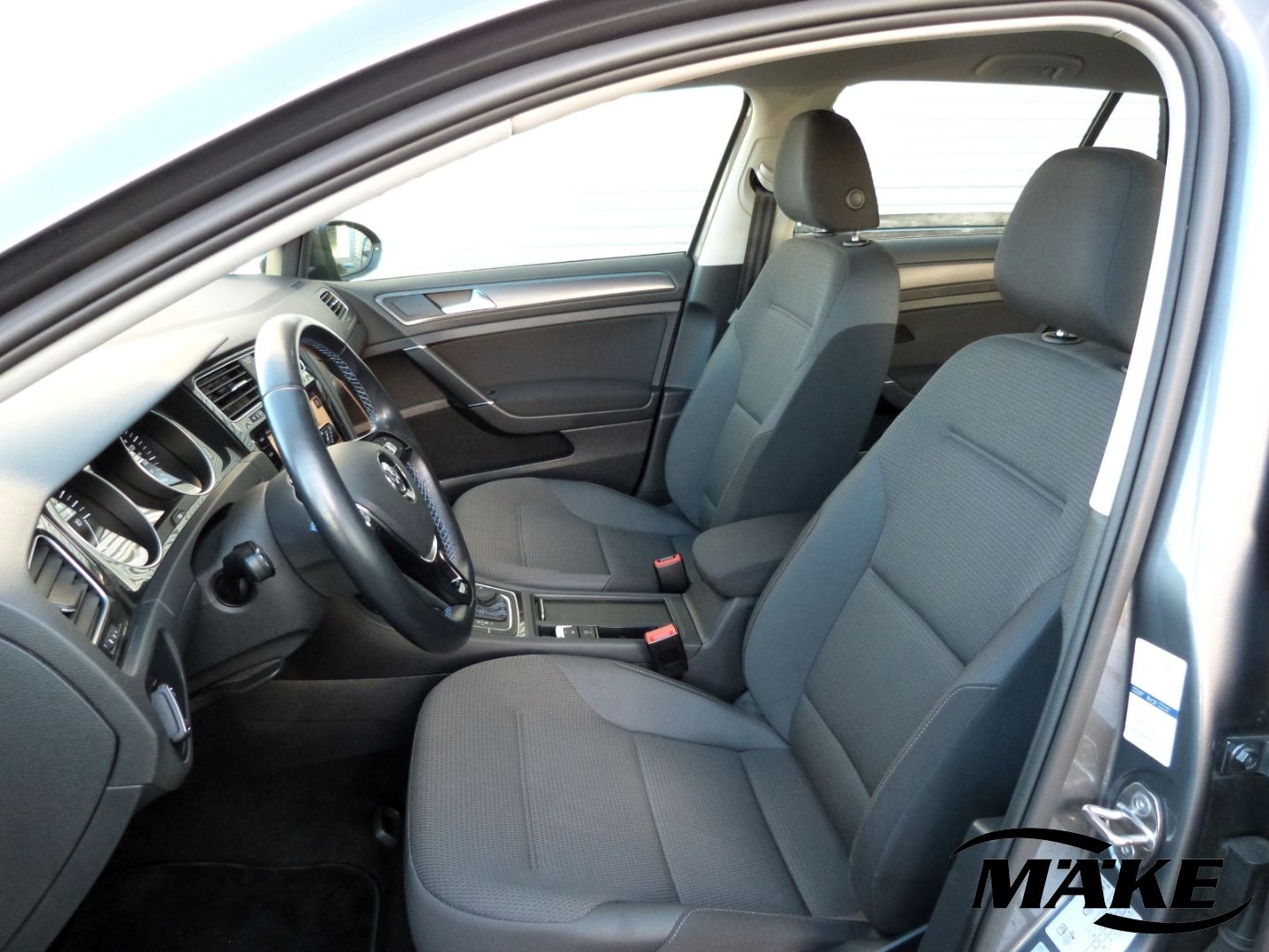 e-Golf Navigation, LED, CCS-Ladedose, SHZ, PDC+,