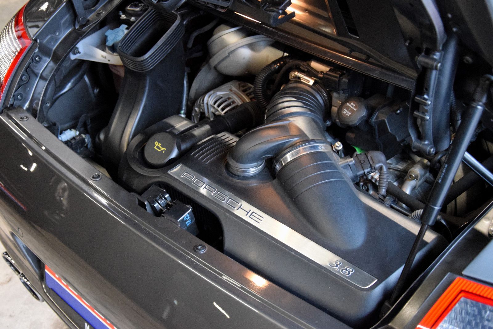Fahrzeugabbildung Porsche 997 S SportAGA. Navi Vollleder  1A. Zustand