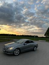 Mercedes-Benz E 250 CGI Coupé Blue Efficiency - gebrauchte Mercedes-Benz E 250 aus dem Jahr 2009