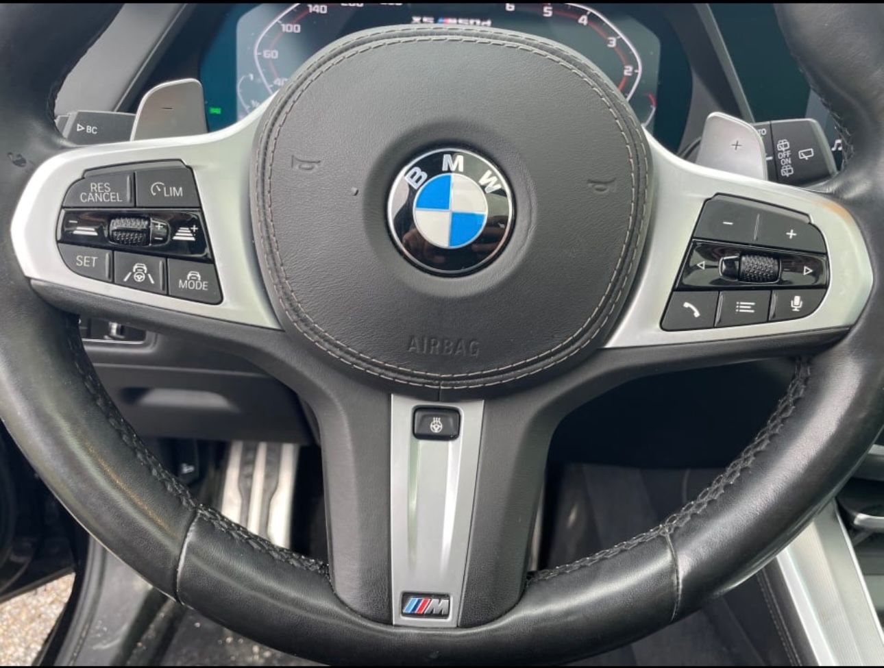 Fahrzeugabbildung BMW X5 M50d|BOWERS|LASER|PANO|MASSAGE|AHK|22-ZOLL|