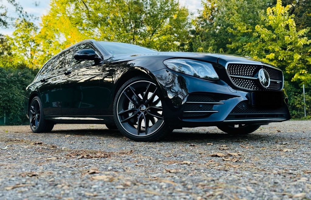 Image of Mercedes-Benz E 43 AMG