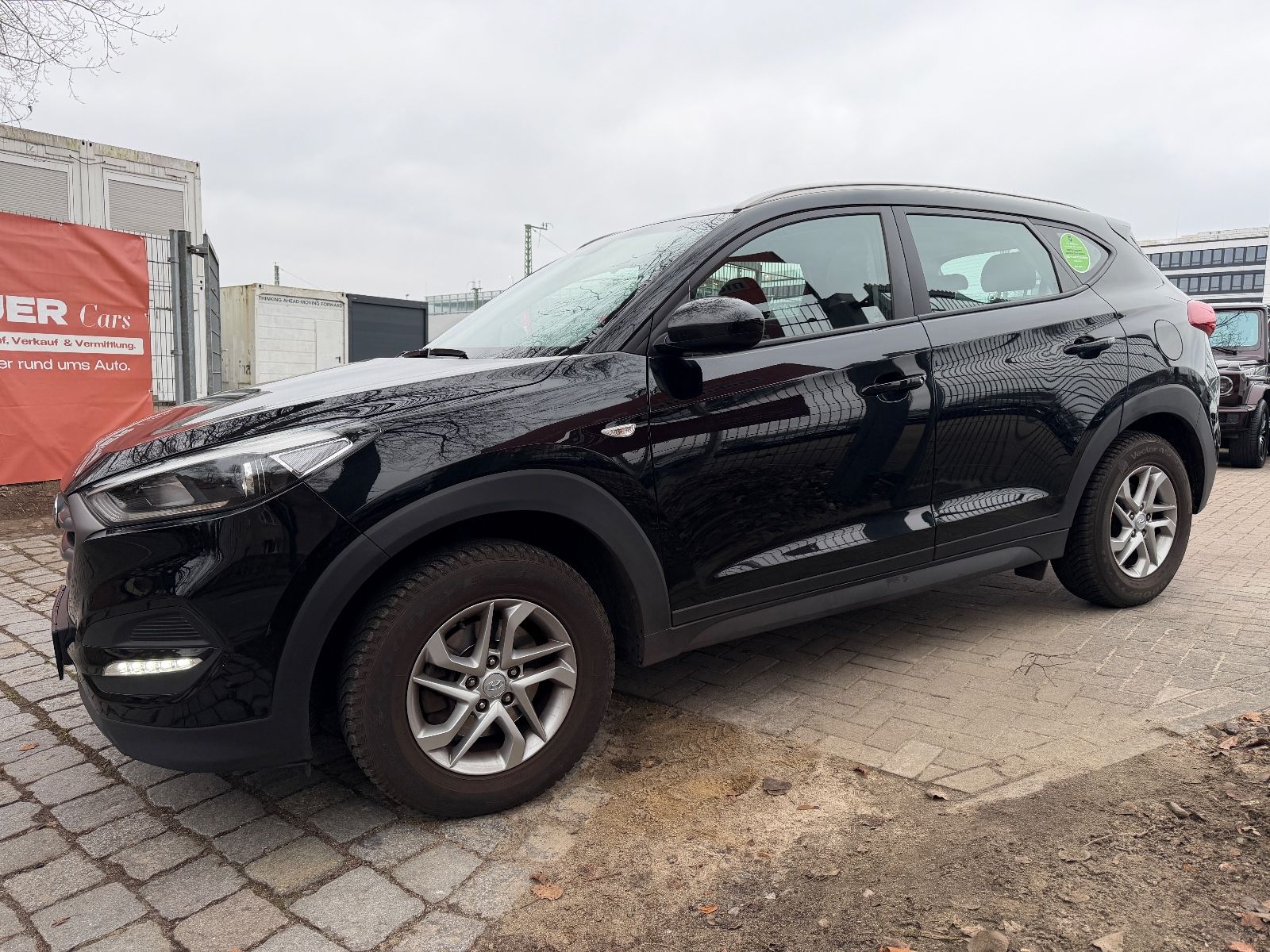 Fahrzeugabbildung Hyundai Tucson 1.6 GDI*KAMERA*NAVI*PDC*SITZHEIZ*PDC*ALU