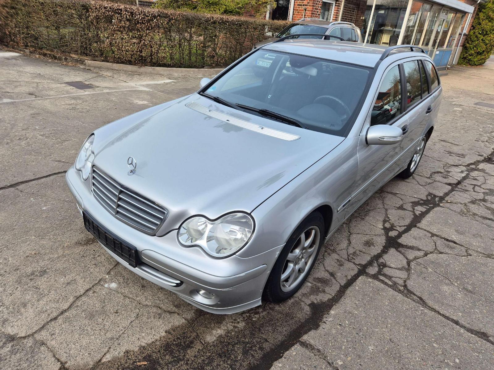 Mercedes-Benz C 180 C 180 T Kompressor (203.246)