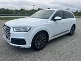 Audi Q7 3.0 TDI 272 CV quattro tiptronic Busines - Audi Q7 Kombi Gebrauchtwagen