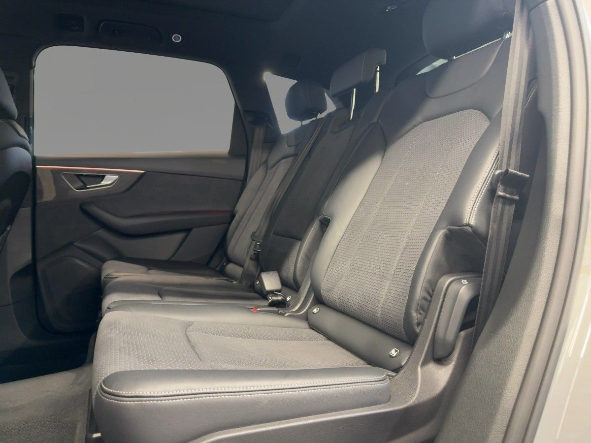 Audi SQ7 - Bild 8