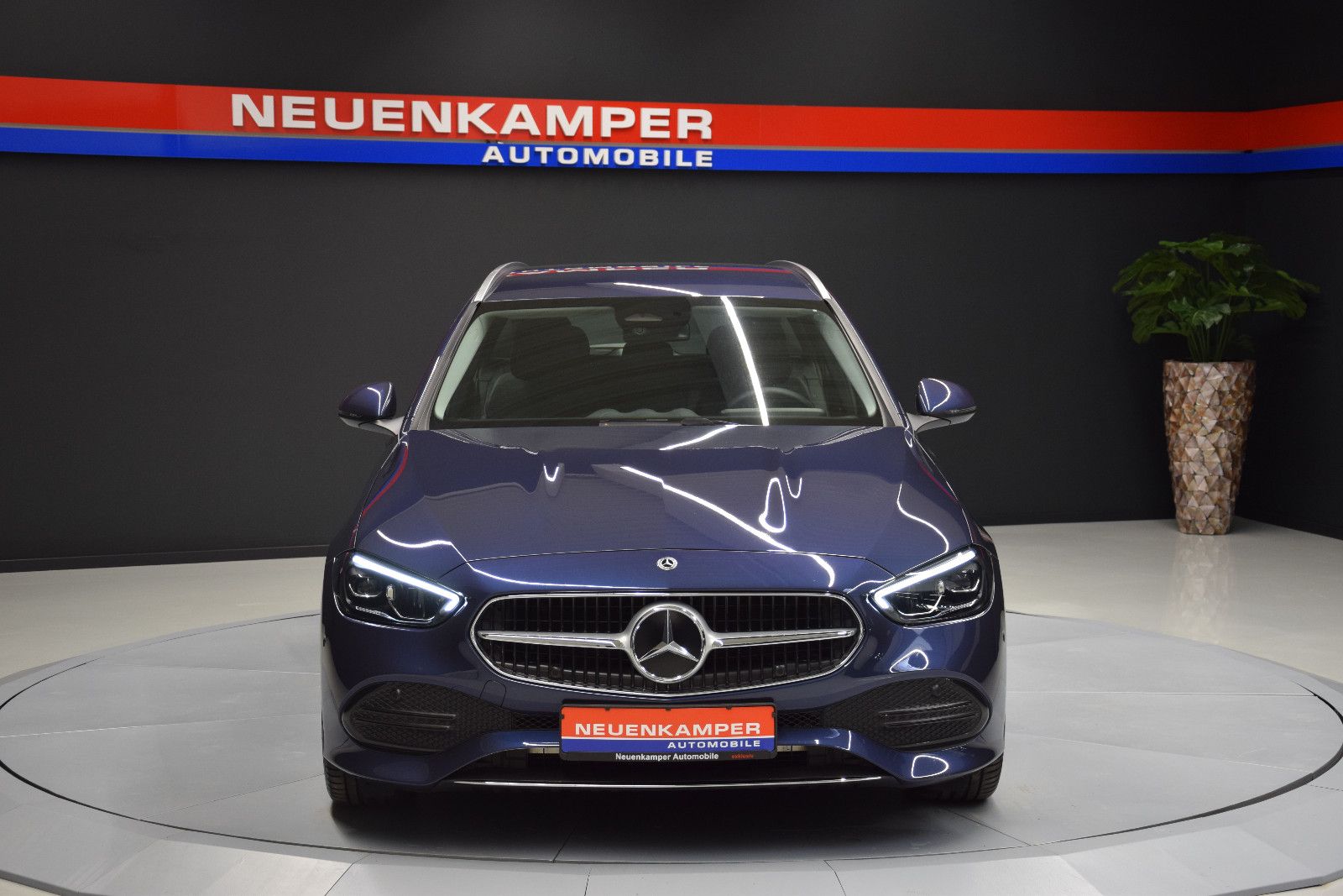 Fahrzeugabbildung Mercedes-Benz C 180 C T-Modell Avantgarde MBUX LED Kamera