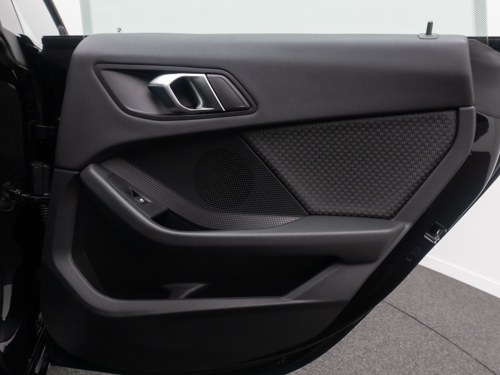 Fahrzeugabbildung BMW 218i Gran Coup&eacute; DAB GeschwindigReg PDC CockpitPr