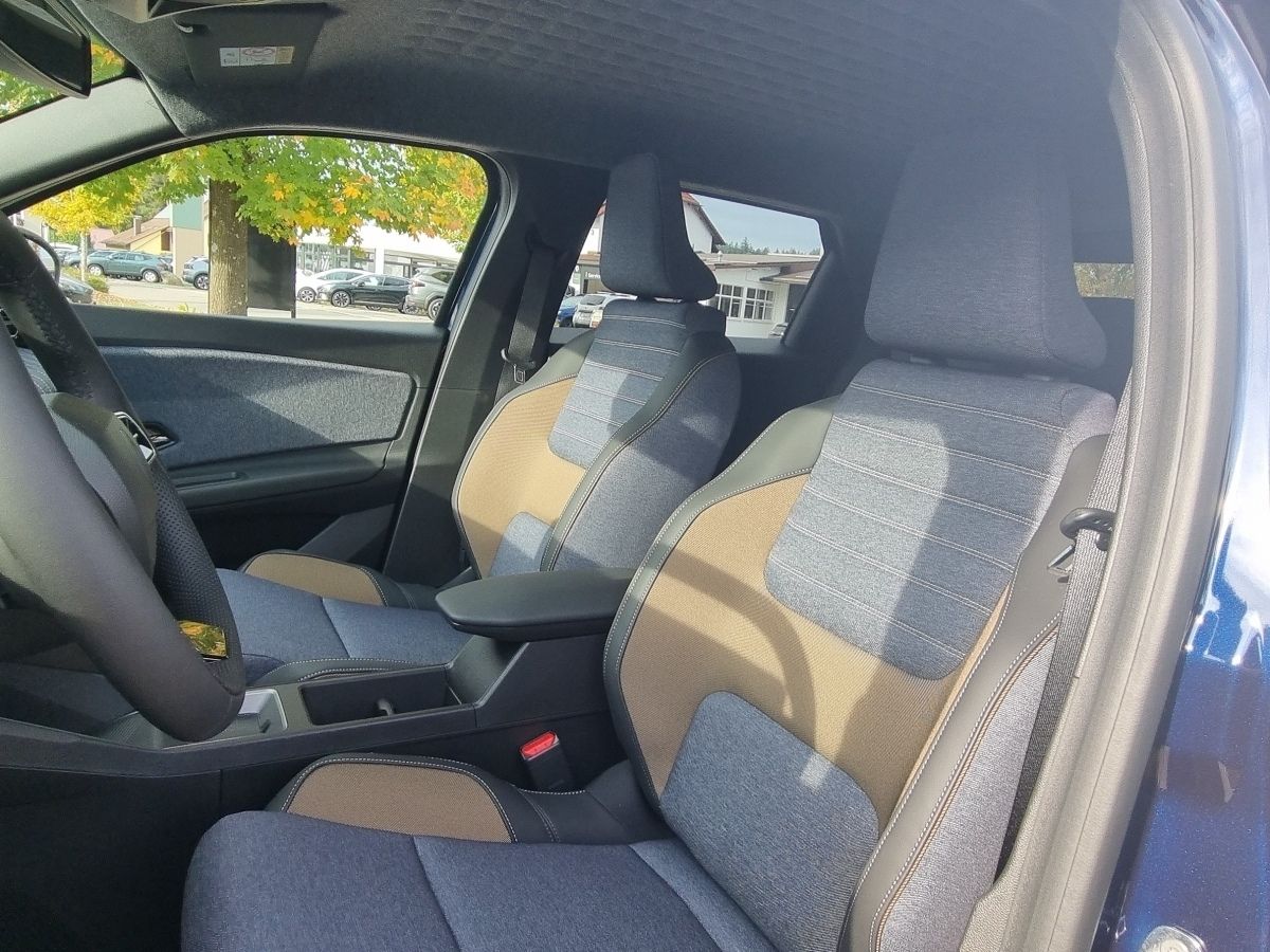 Fahrzeugabbildung Renault R 5 E-Tech elektrisch Techno 150 Comfort Range