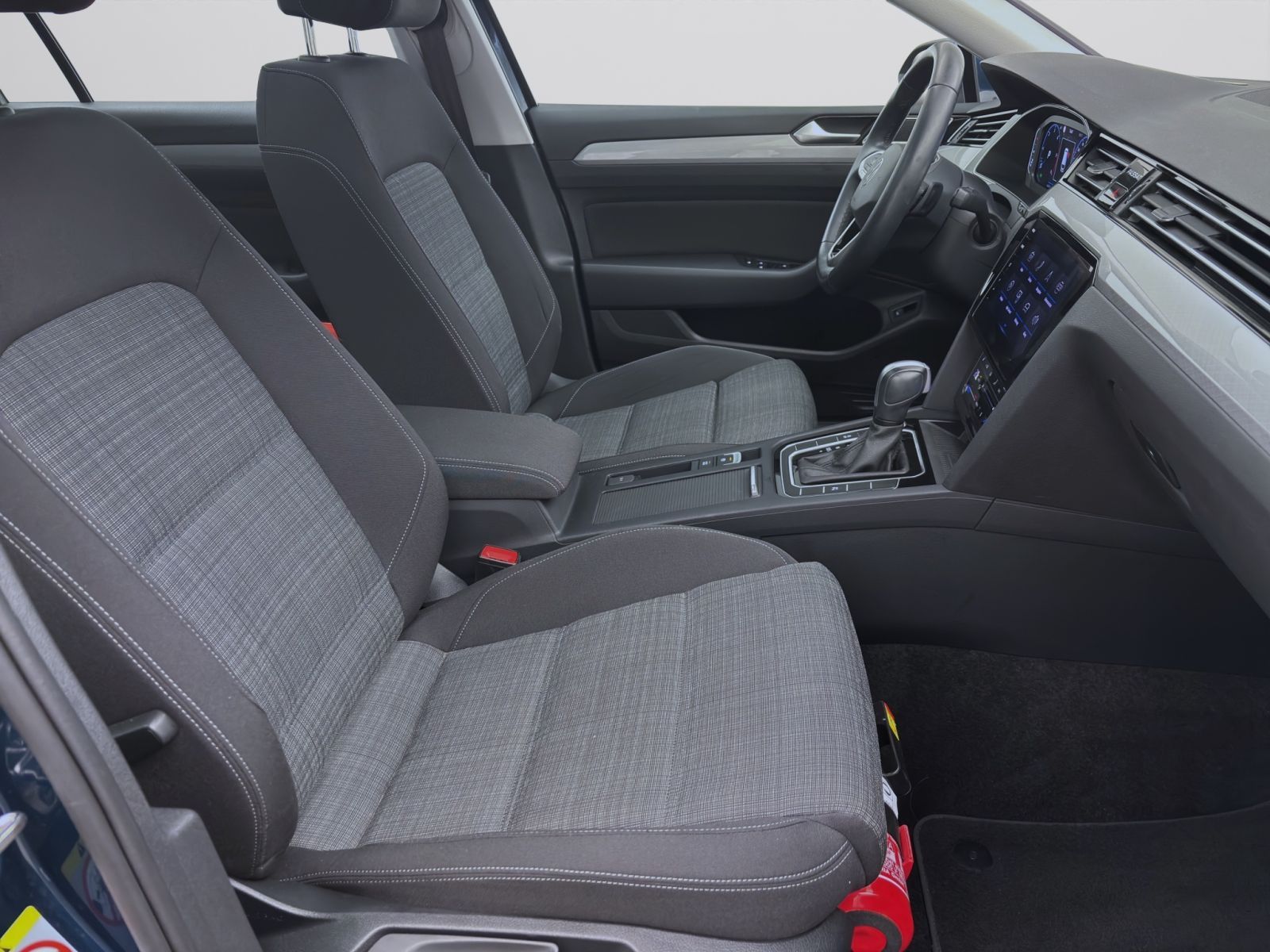 Volkswagen Passat Variant - Bild 17