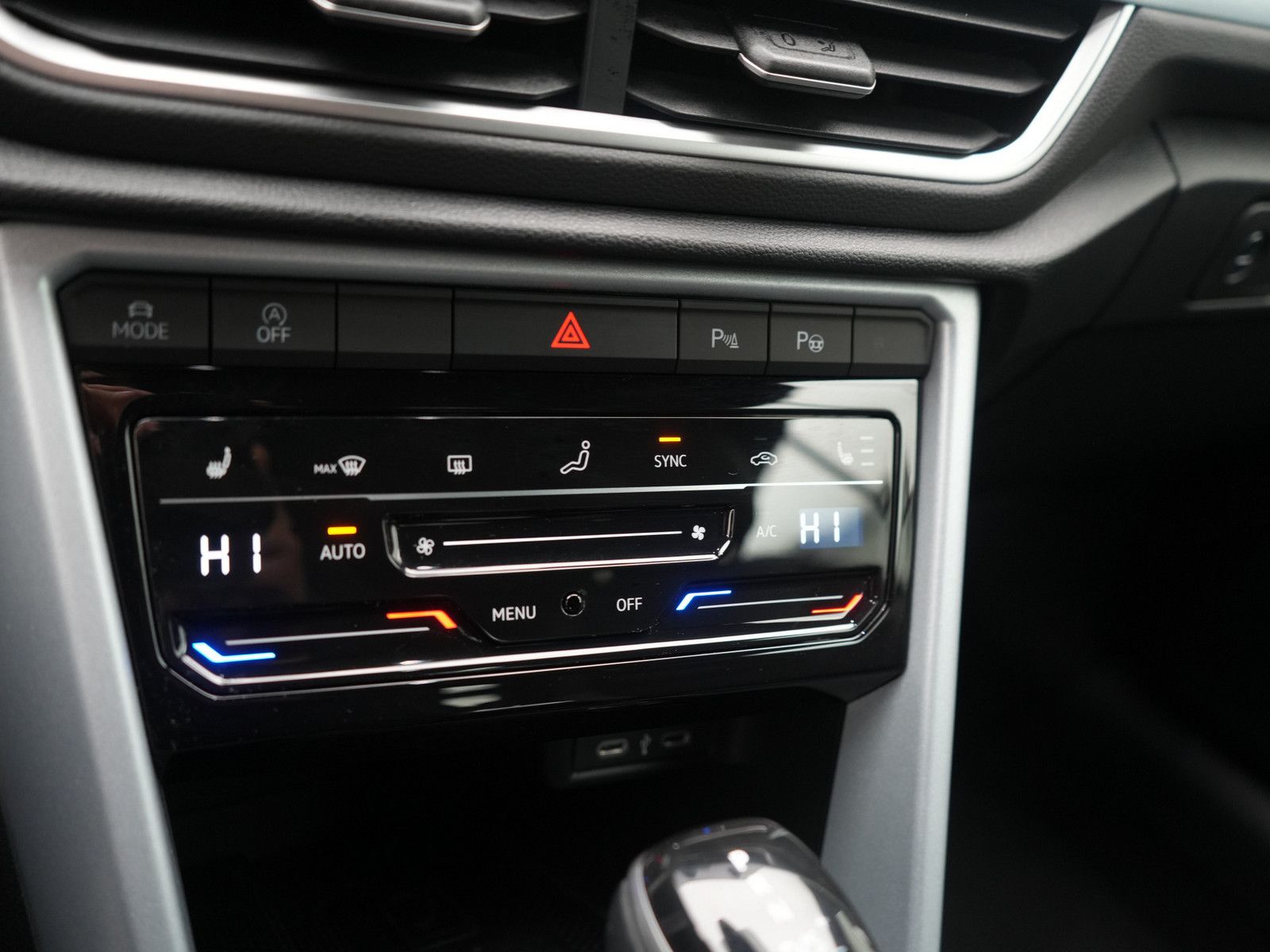 Volkswagen T-Roc - Bild 13