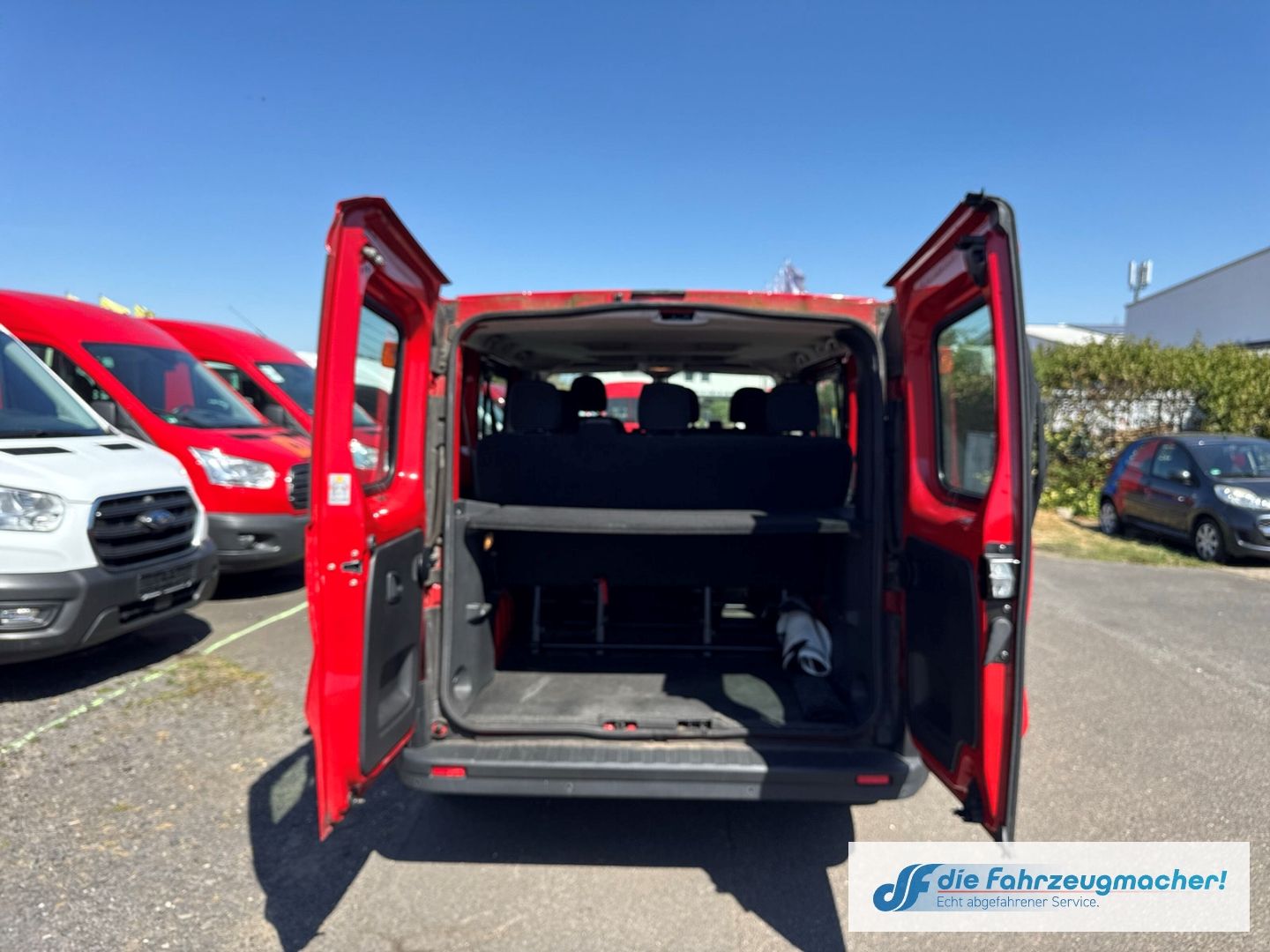 Fahrzeugabbildung Opel Vivaro B Kombi 9Si. L1H1 2,7t *2586 EXPORT