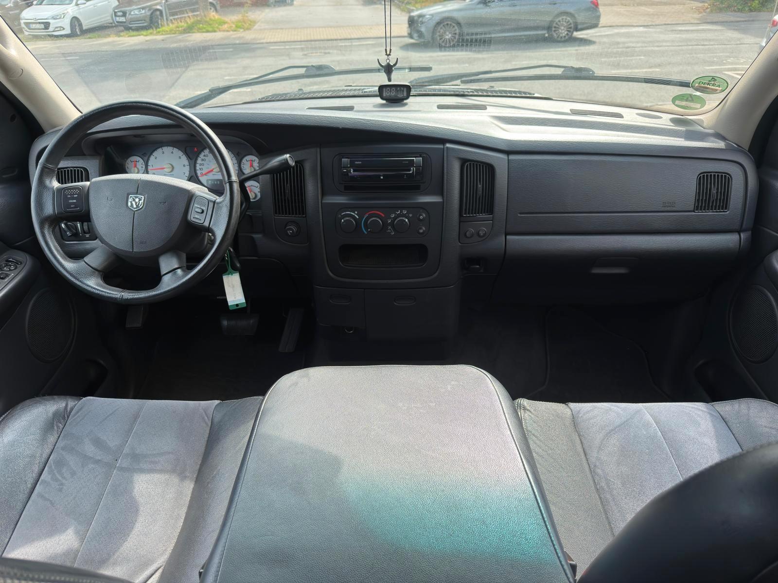 Dodge Ram 2004 — photo 7