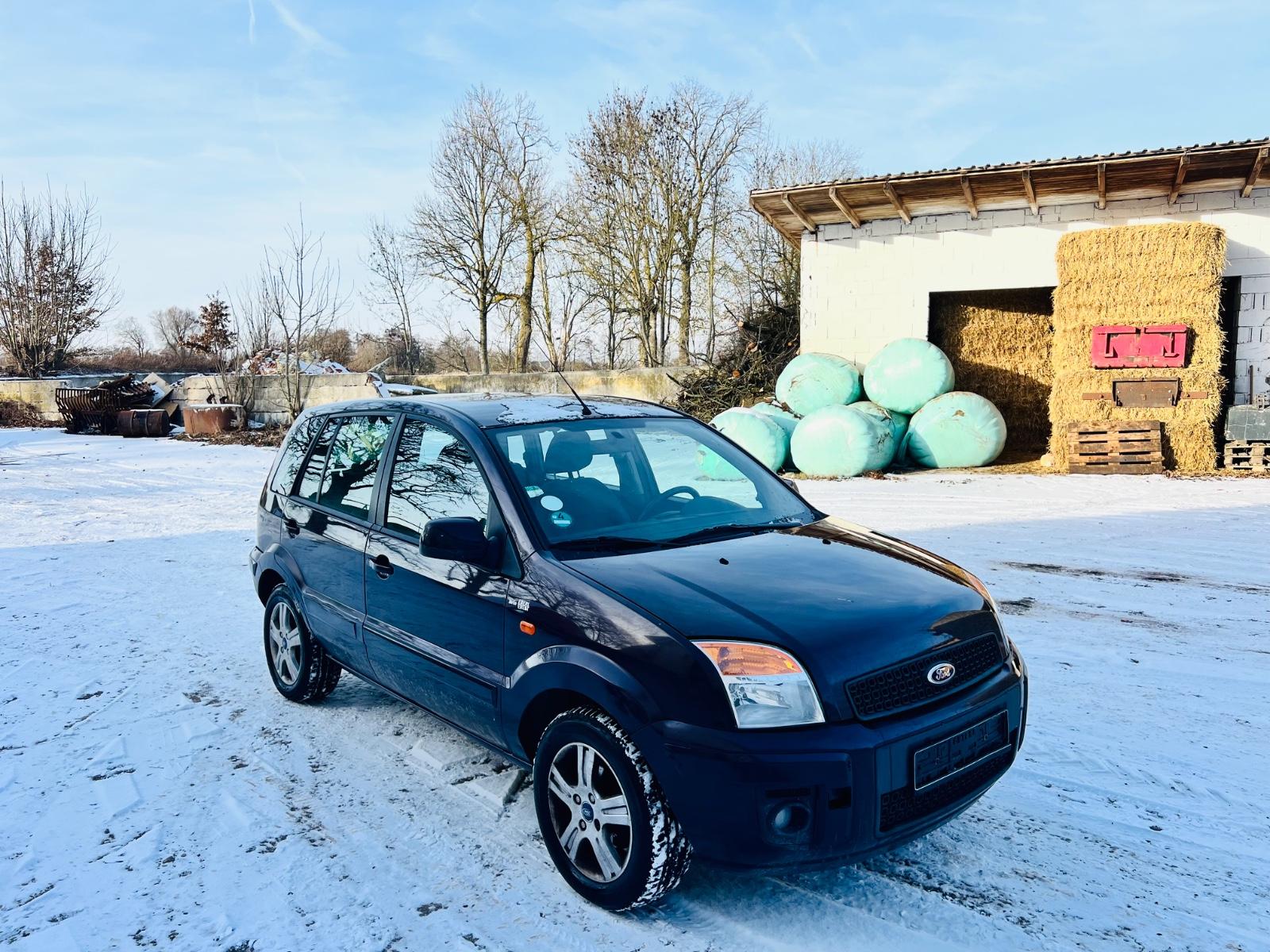 Ford Fusion BJ-2012 1,4 KLIMA 103.000 KM TÜV-2027