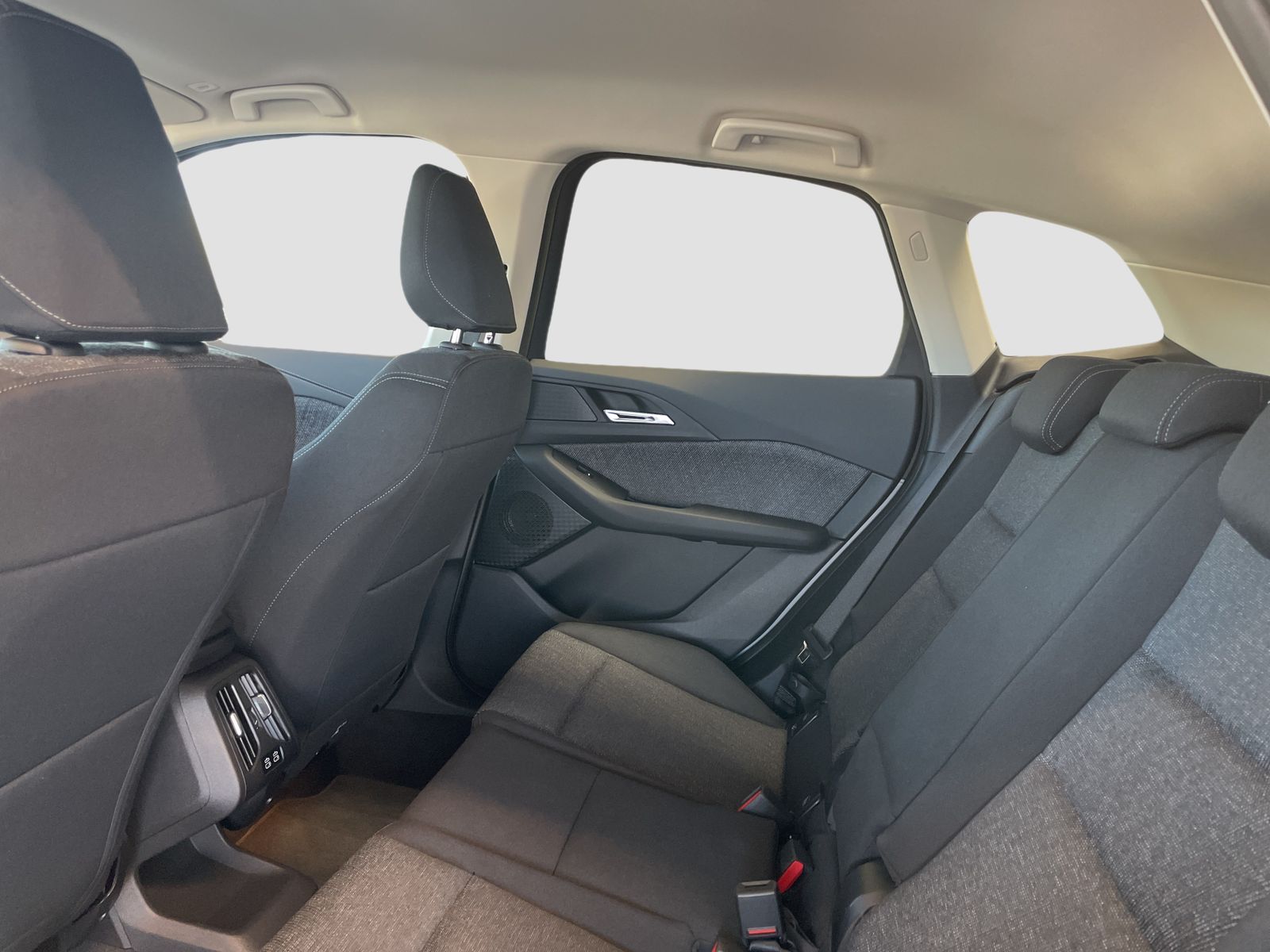 BMW 220 Active Tourer - Bild 13