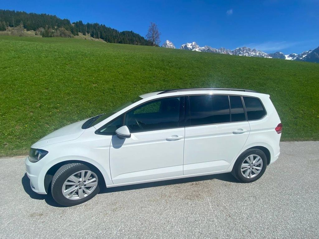 Image of Volkswagen Touran