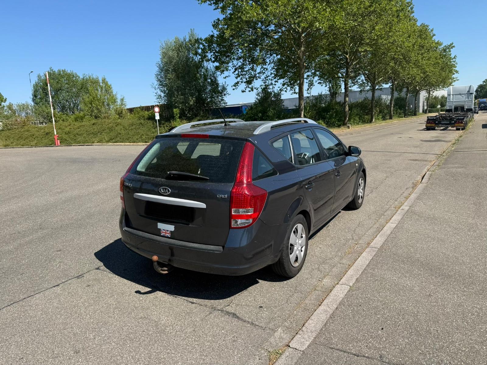Kia cee'd 2012 — photo 5