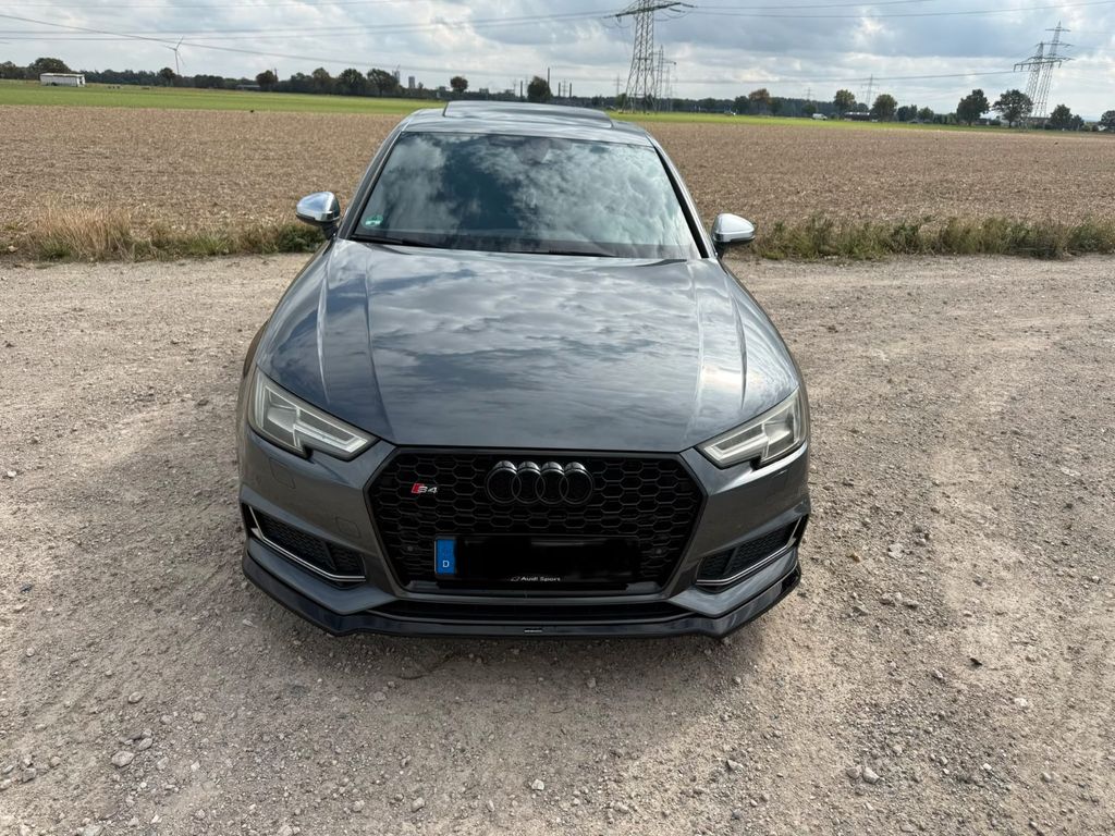 Image of Audi S4