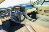 Lamborghini Countach 5000 QV Presented in Rosso over Champag - Lamborghini Countach Benziner Gebrauchtwagen