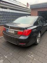 BMW F01 740i N54 - BMW 7er Reihe: F01
