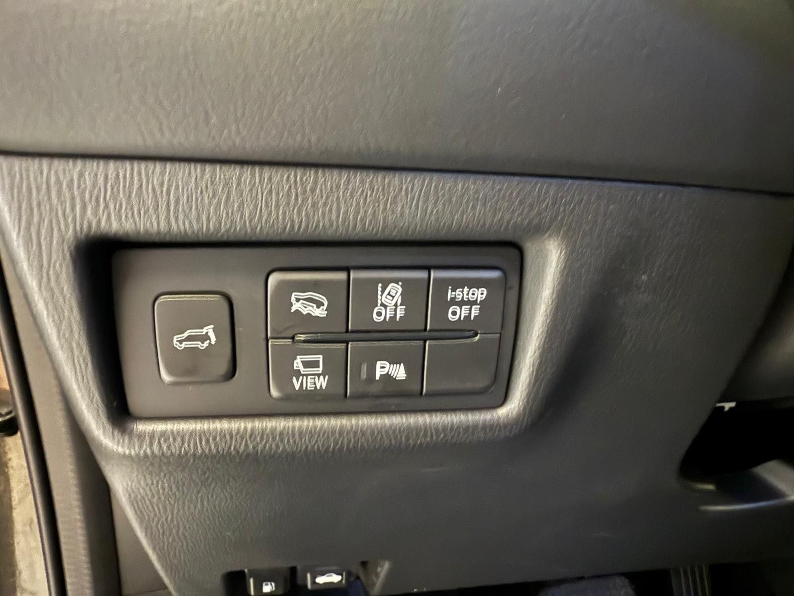 Fahrzeugabbildung Mazda CX-5 Edition 100 AWD/ SCHECKHEFT/AHK/8.FACH