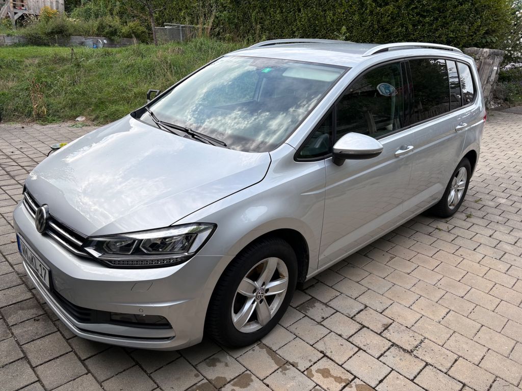 Image of Volkswagen Touran