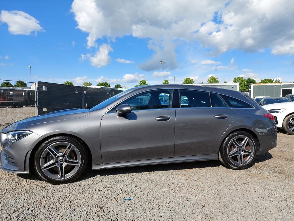 Mercedes-Benz CLA 200