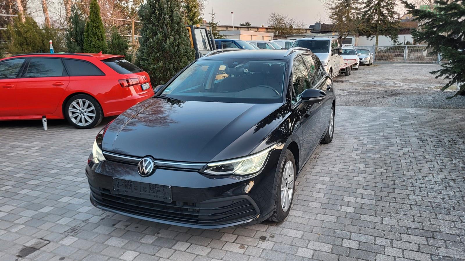 Volkswagen Golf VIII Variant Life 2.0TDI DSG