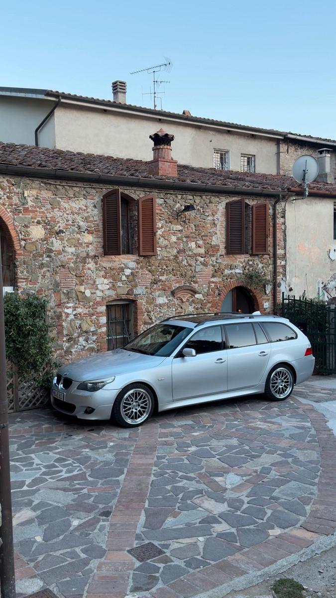 BMW 530