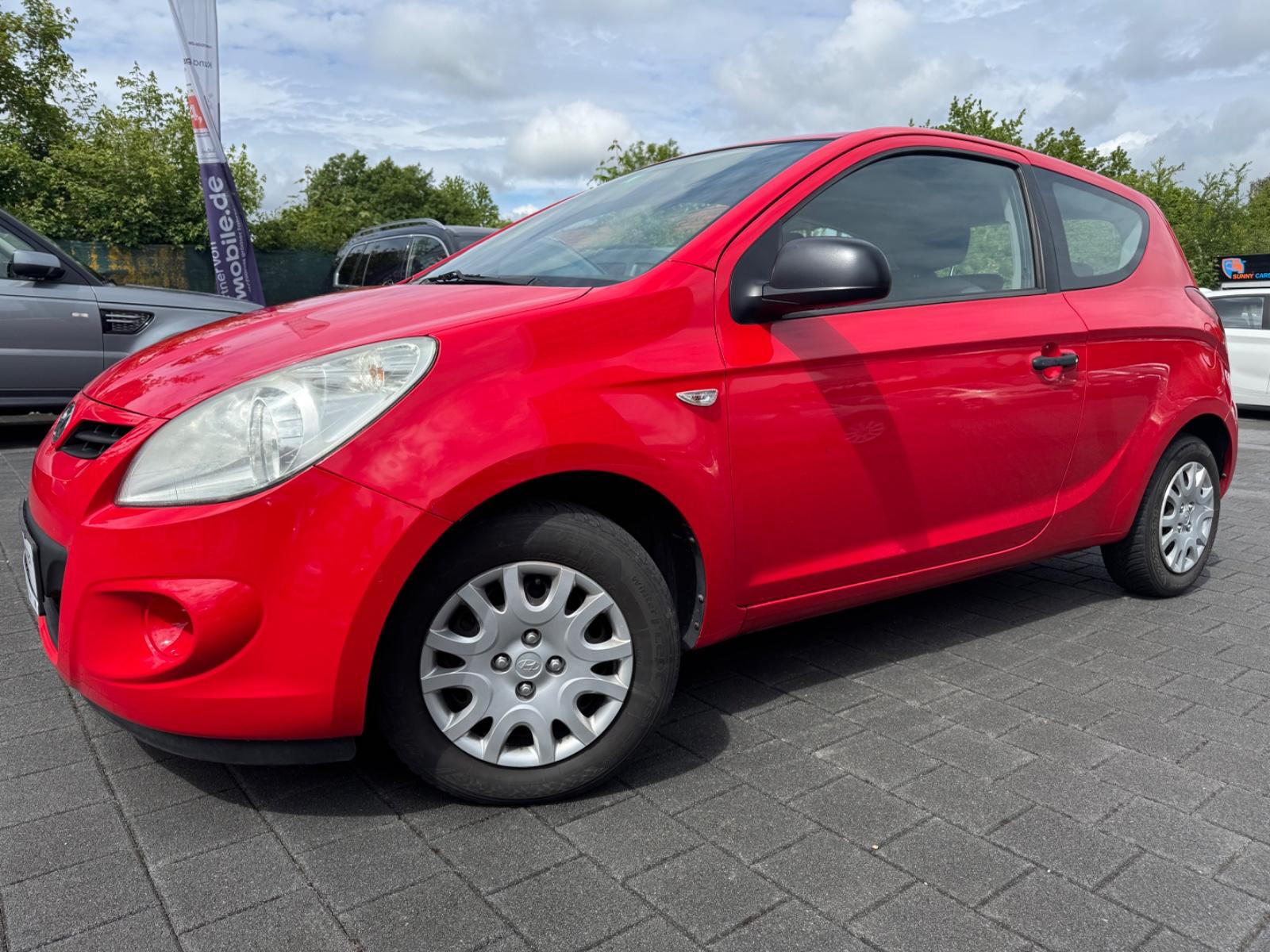 Hyundai i20 Classic *AC*E-FENSTER*EURO5*USB*