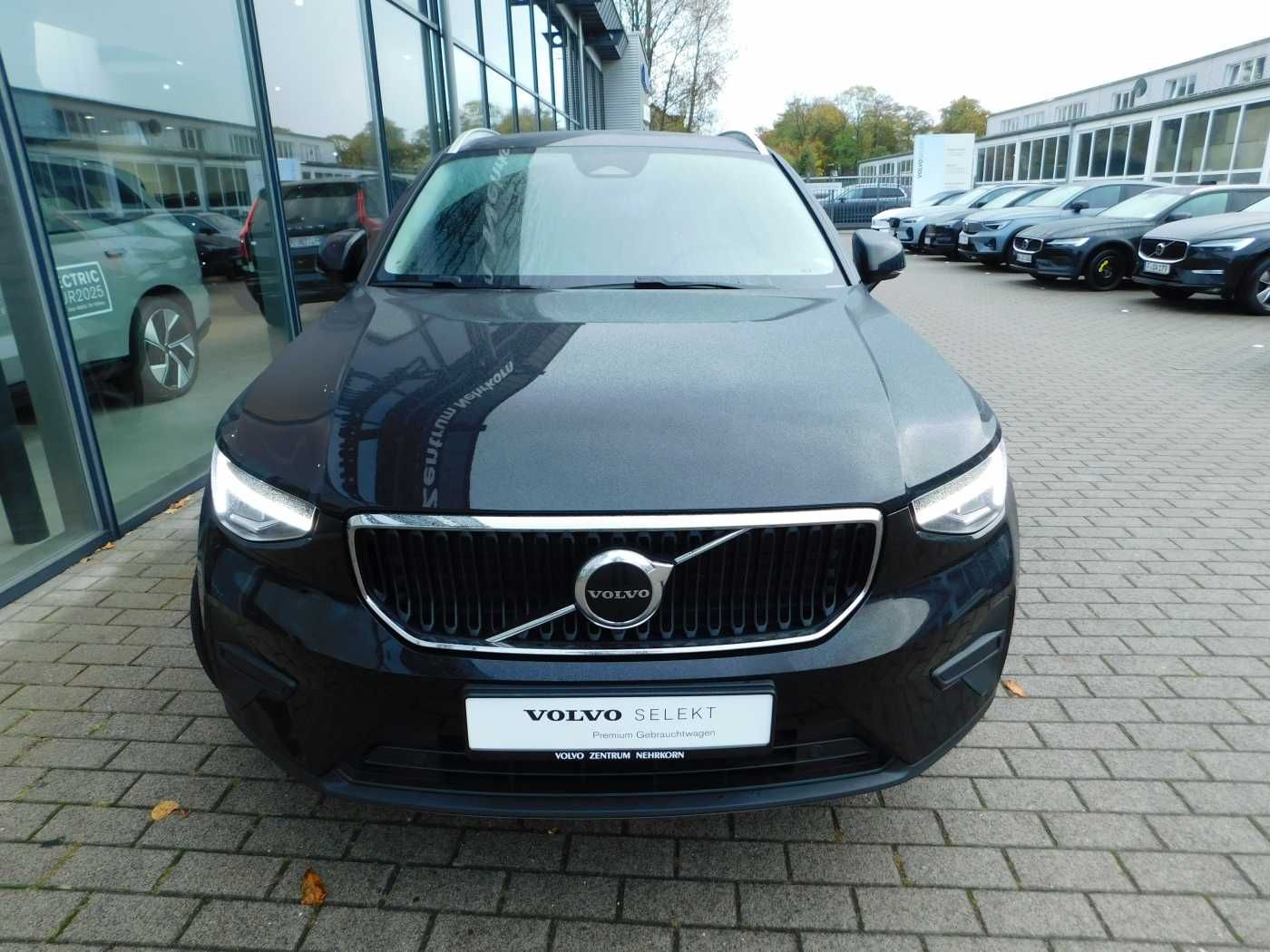 Fahrzeugabbildung Volvo XC40 B3 Core 'Leder, Sitzheizung'