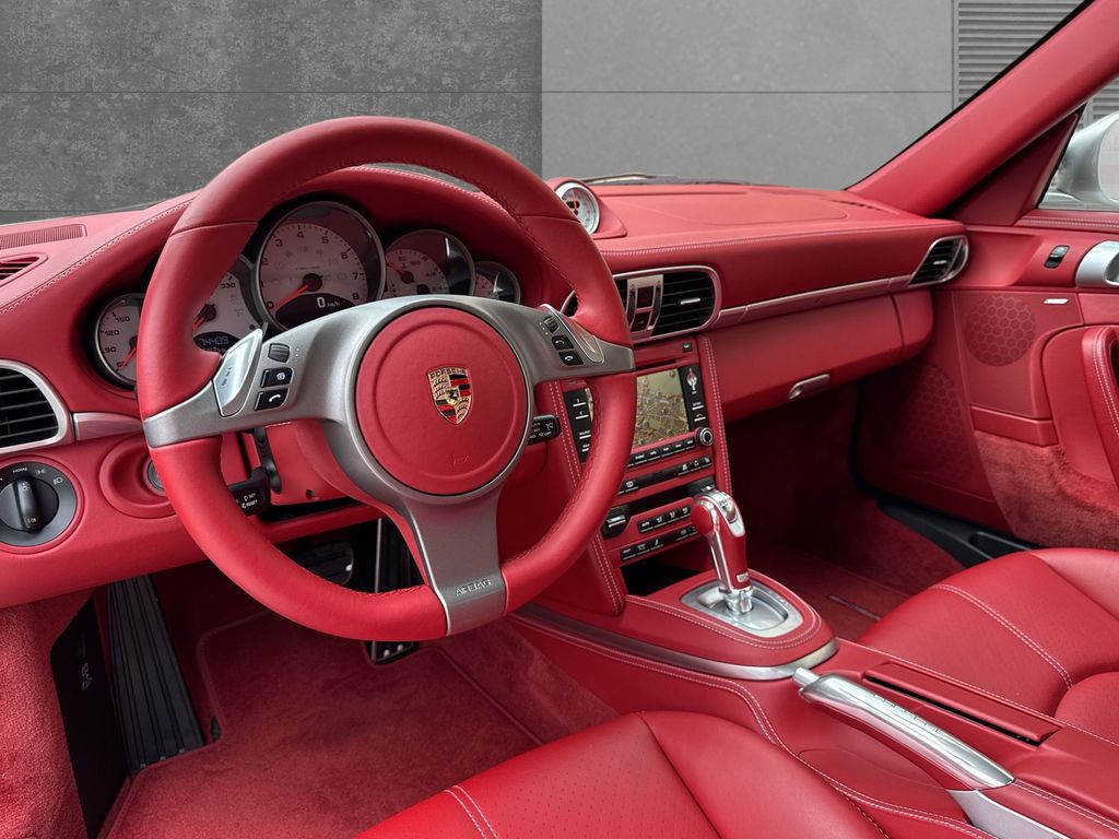 PORSCHE 997 2010