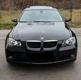 BMW e90 320d - BMW 320 aus 2008: 320d