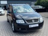Volkswagen Touran Highline,DSG,TÜV-AU 03/27,Klima - Volkswagen Touran aus 2005: Highline