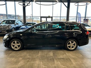 MYAUTOCENTER – Gebraucht- und Jahreswagen mit Werkstattservice in Pfaffenhofen Volkswagen Golf VII Variant Highline BMT *R Line*Navi*Xenon