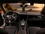 Porsche Panamera GTS 1. Hand Vollausstattung 41Kilometer - Porsche: Gt4
