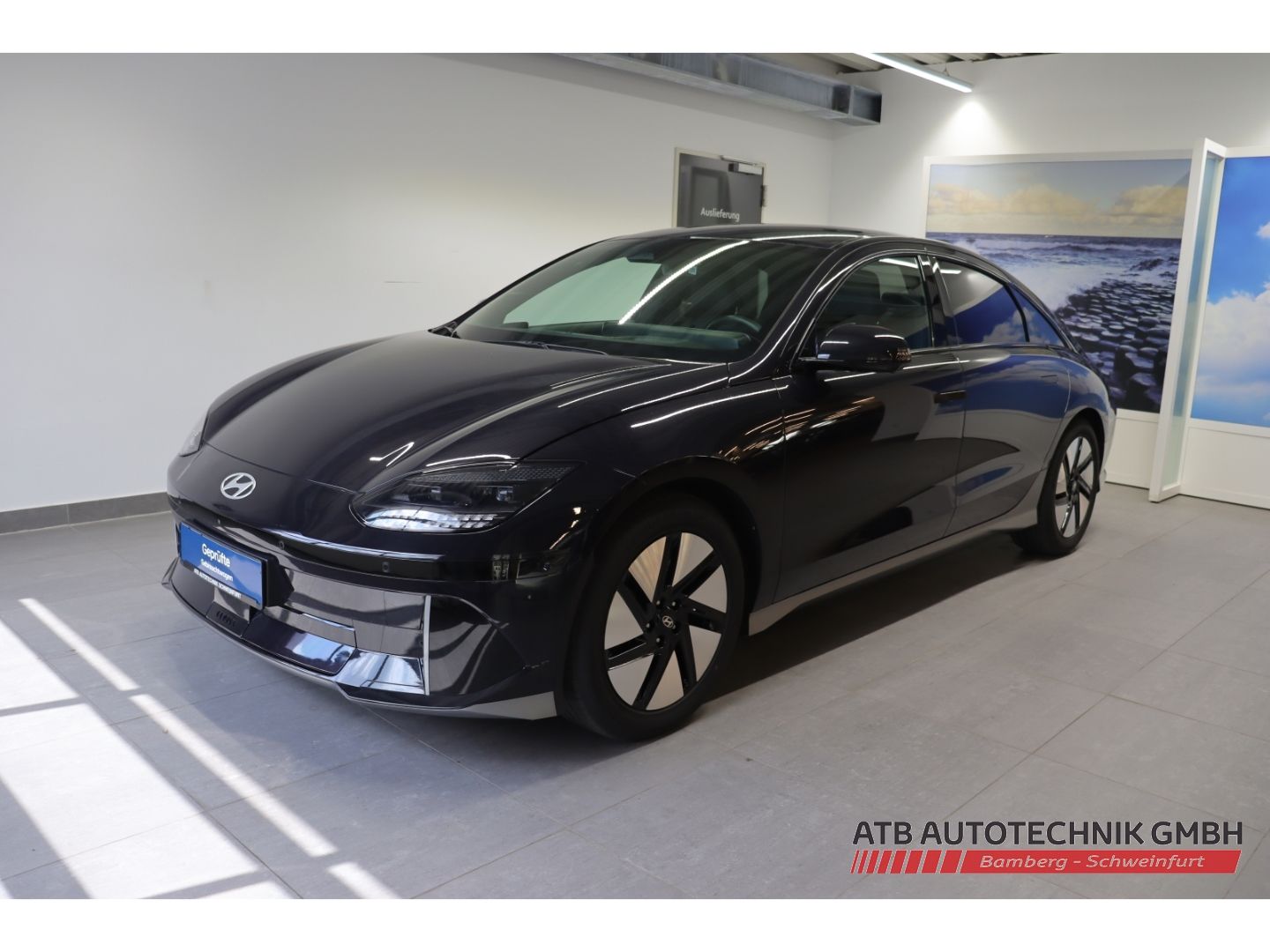 Fahrzeugabbildung Hyundai IONIQ 6 UNIQ 77,4 kWh 4WD 96,8% SOH HUD Navi
