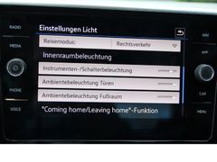 Fahrzeugabbildung Volkswagen T-Roc Style *Alcantara*ACC*AppConnect*LED-SW*