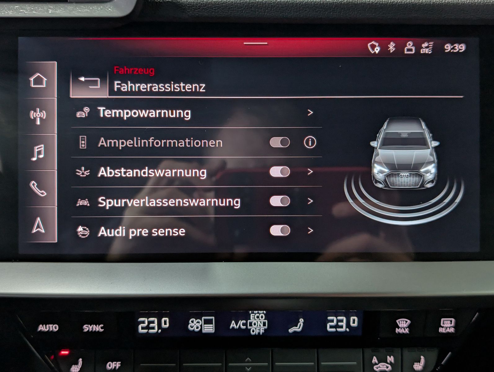 Imagen del vehículo Audi A3 30 TDI S-Line VIRT KAM LED SHZ APP NAVI 17