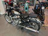 Royal Enfield CLASSIC 650 Black Chrome - CHOPPER VON 501 BIS 750 CCM