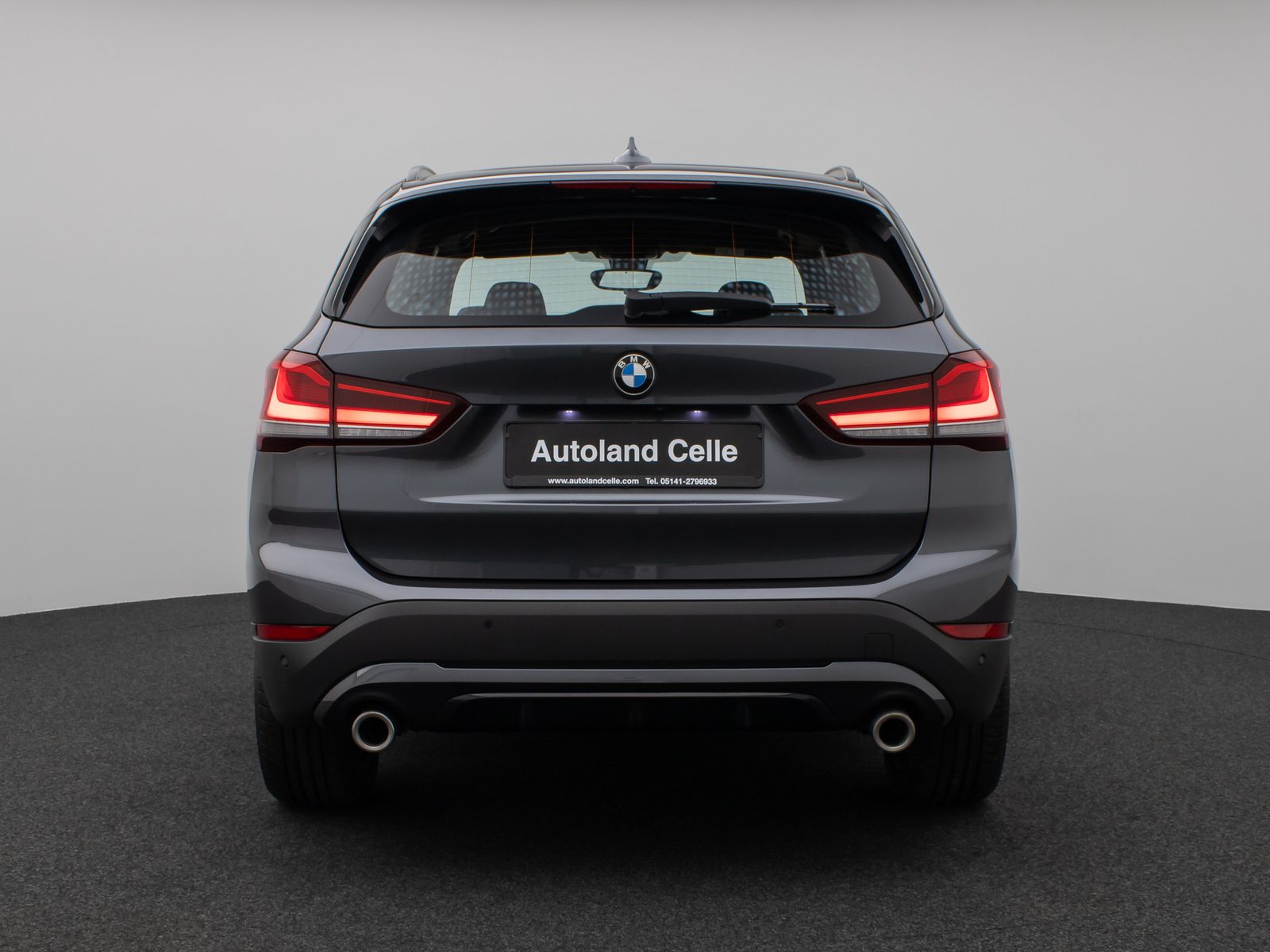 Fahrzeugabbildung BMW X1 sD20i SportLine Kamera HUD DAB HiFi Alarm LED