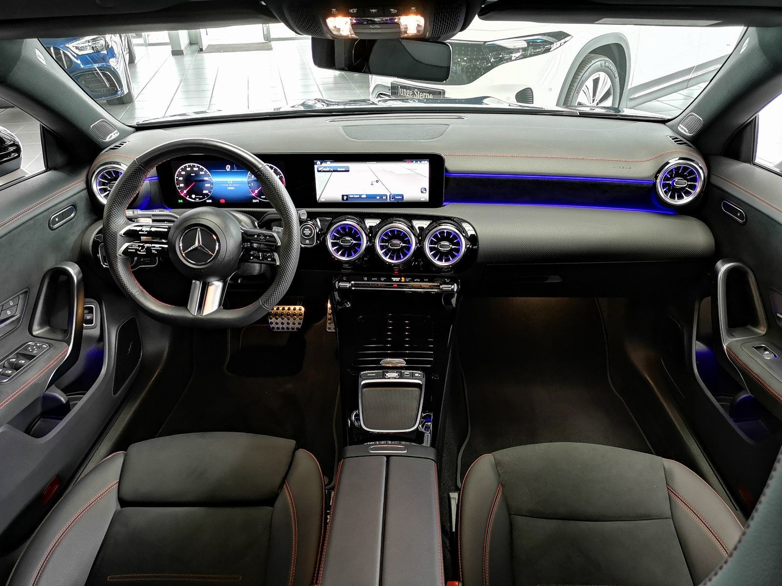 Mercedes-Benz CLA 200 Coupé AMG ADVANCED+BURMESTER+NIGHT+WINTE foto 17