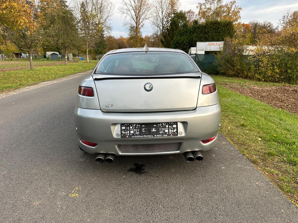 Alfa Romeo GT