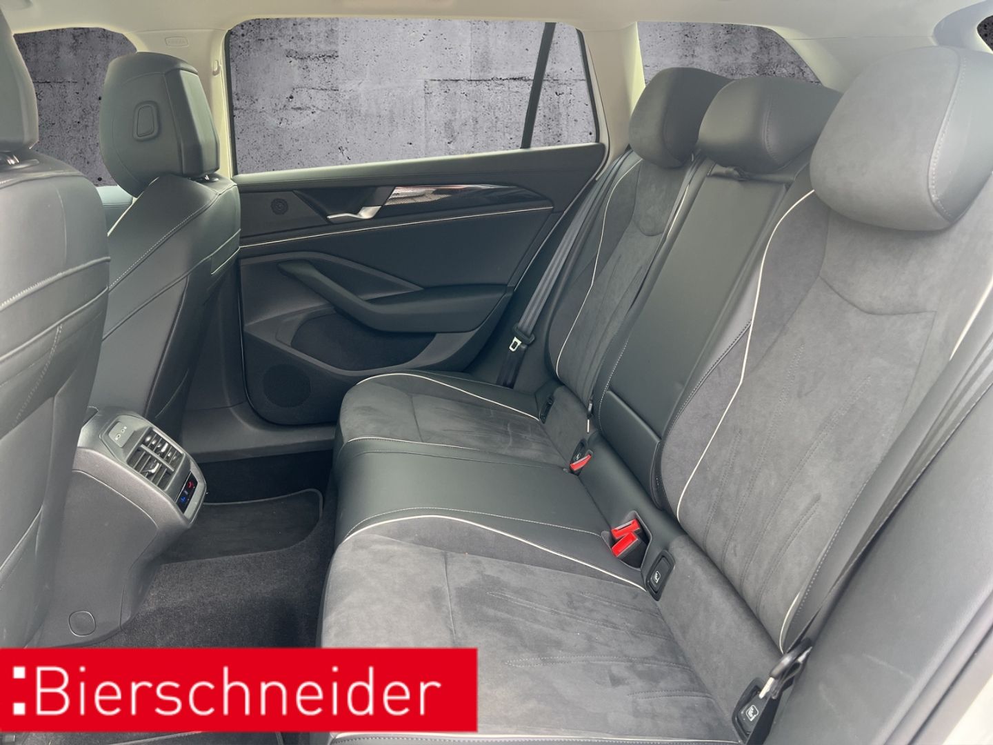 Volkswagen Passat Variant - Bild 9